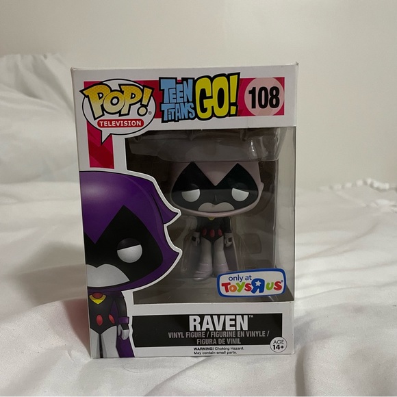Funko Pop Television Teen Titans Go! Raven 108 Toys R Us Exclusive DC Comics WB - Picture 2 of 7